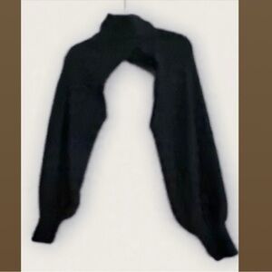 Forever 21 Charcoal Knit Sweater Arms